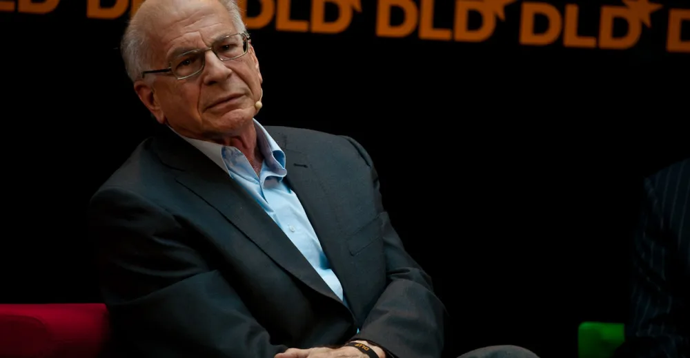 Zemřel držitel Nobelovy ceny Daniel Kahneman, jeden z nejvlivnějších ekonomů světa