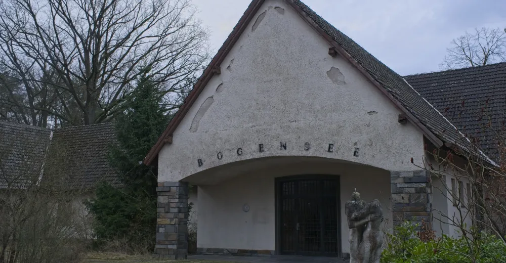 Goebbelsova vila, kam jezdila Baarová, je nyní k dispozici zdarma. Berlín se rozhodl pozemek darovat