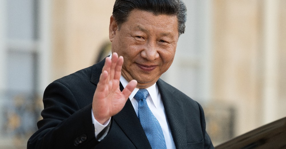 Čínský prezident  je v Srbsku, jako doprovod má 400 lidí