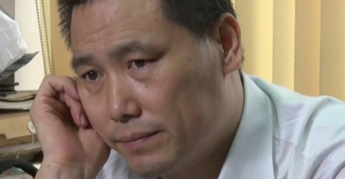 Čína uvěznila proslulého pekingského advokáta