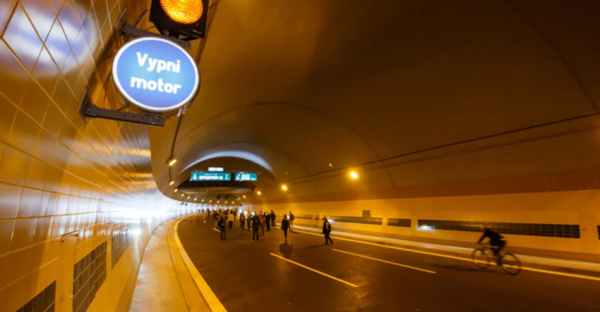 Dodavatelé tunelu Blanka žalují Prahu o miliardu