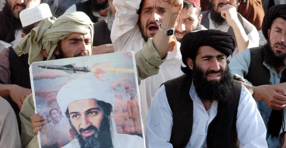Nejmladší syn Usámy bin Ládina hrozí odvetou za smrt svého otce