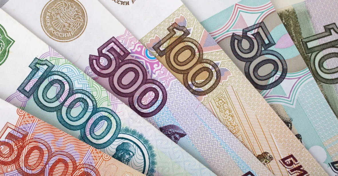 Rusko chce po Ukrajině dlužné peníze. Vyzvalo londýnský soud