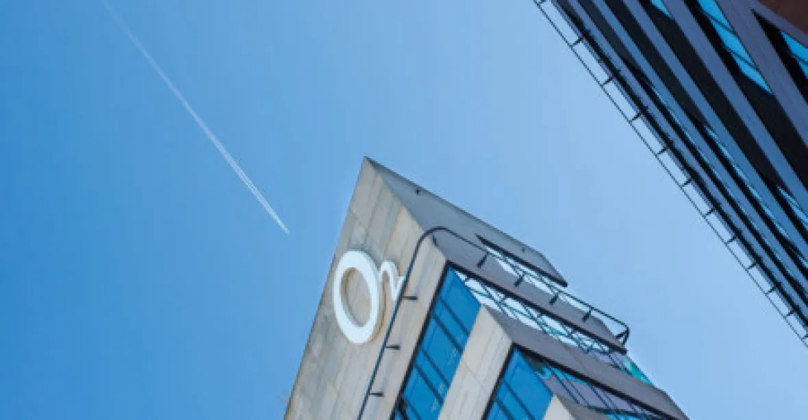 Vodafone a O2 zaplatí pokutu 99 milionů za dohodu o propojování