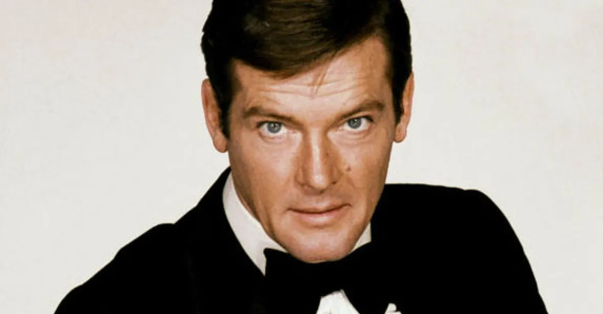 Zemřel Roger Moore, představitel Jamese Bonda