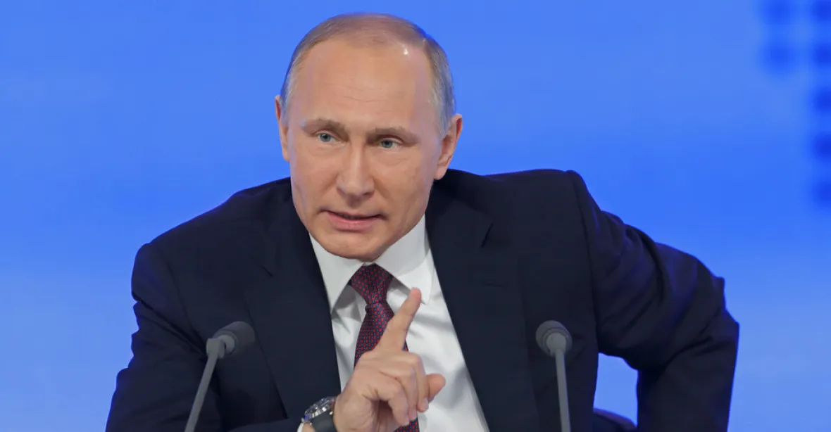 Putin: Rusko nikdy neútočilo hackery, ve zbrojení jen reaguje na USA