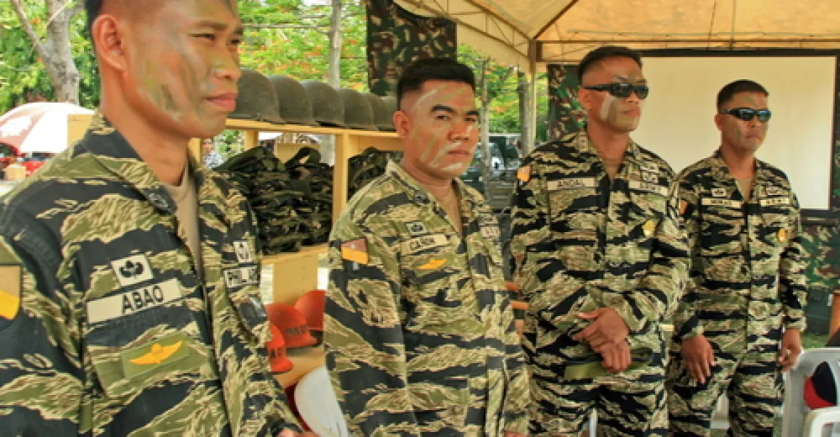 Americké speciální jednotky pomáhají filipínské armádě osvobodit Marawi