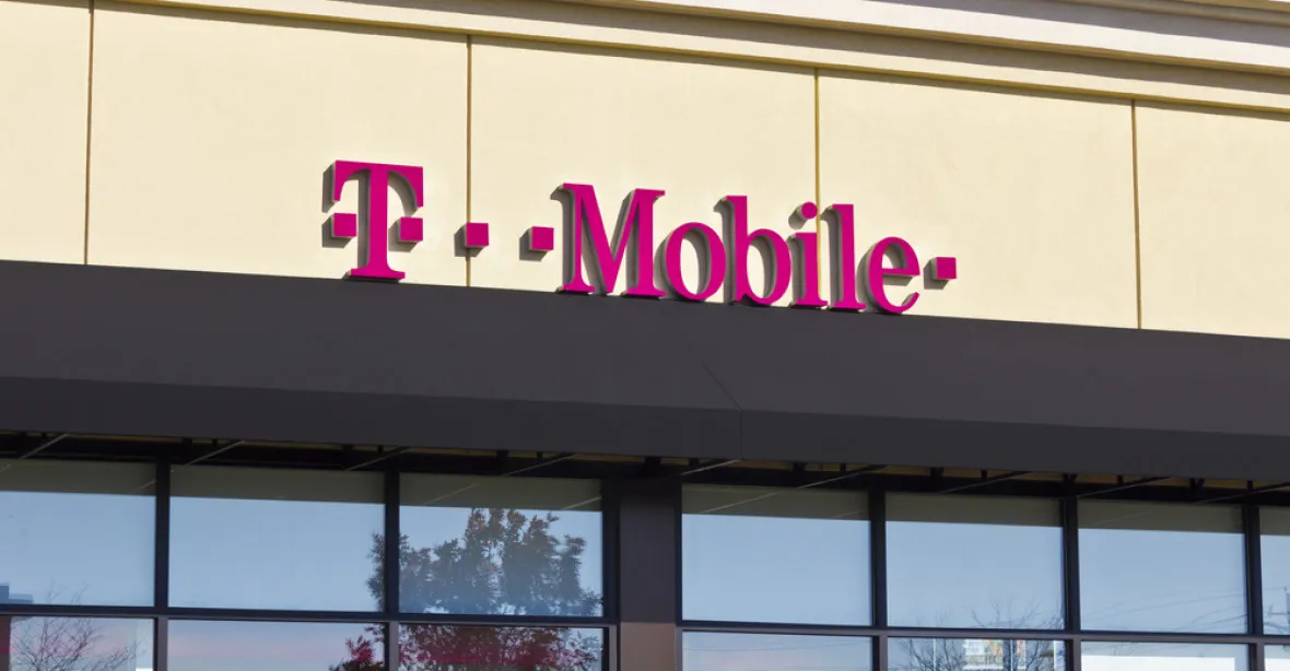T-Mobile zvýšil tržby o tři procenta na 20 miliard korun
