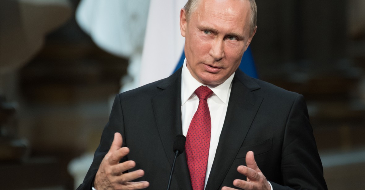 Putin: Omezení ruských médií v USA je útok na svobodu slova