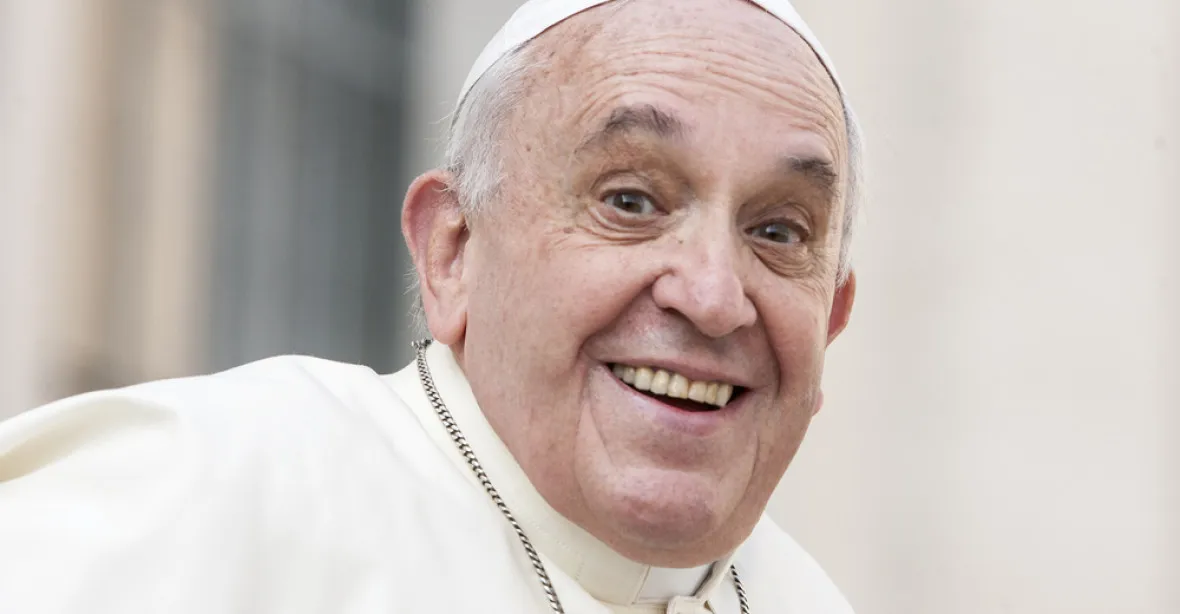 Spontánní papež vtipně odsoudil klepy. Shromáždění se nemohli přestat smát