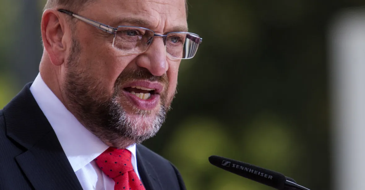 SPD zahájí sondovací rozhovory s CDU. „Chceme jinou vládní kulturu“