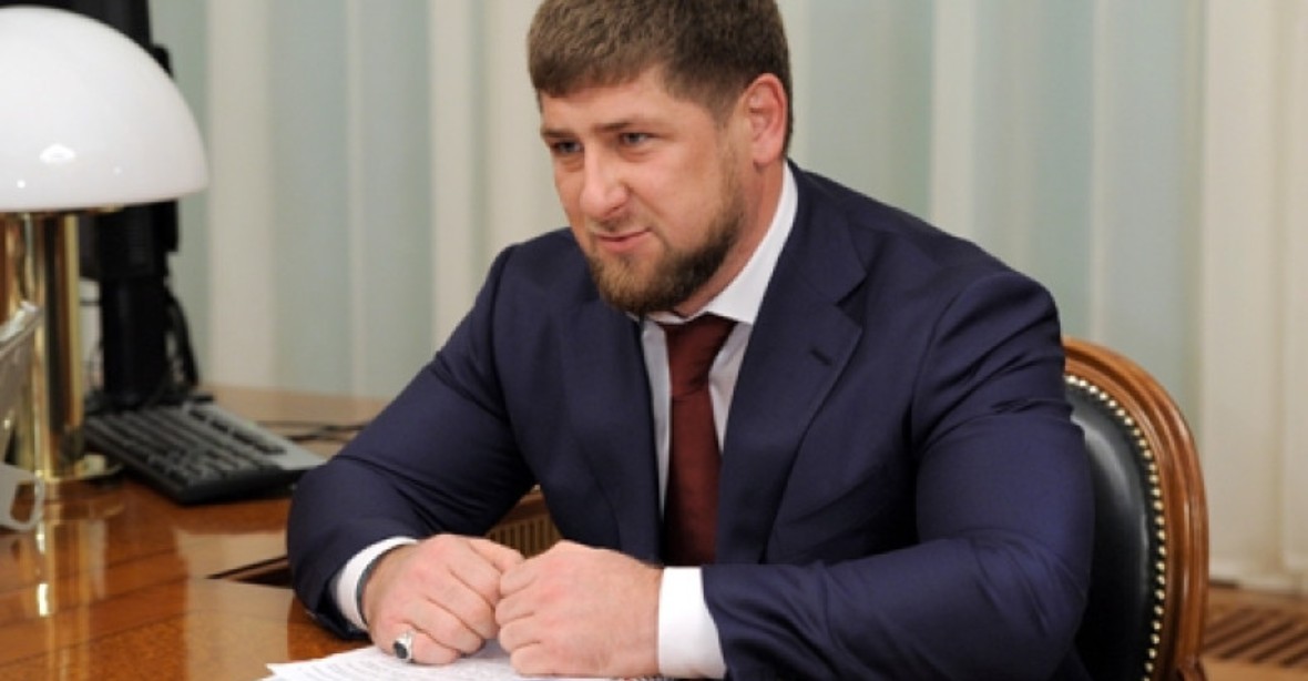 Diktátor Kadyrov přišel o svůj Instagram a Facebook. Viní „diktát z Washingtonu“