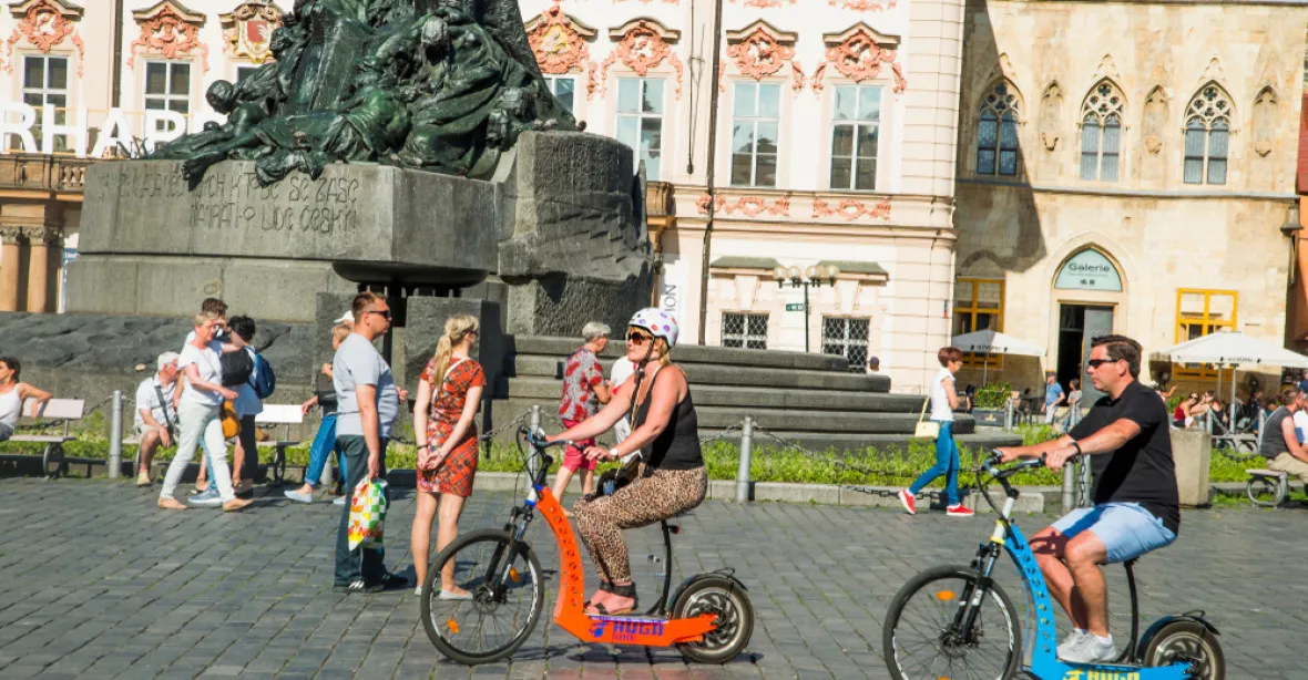 Omezení cyklistů v Praze zatím neplatí. Nejsou dopravní značky