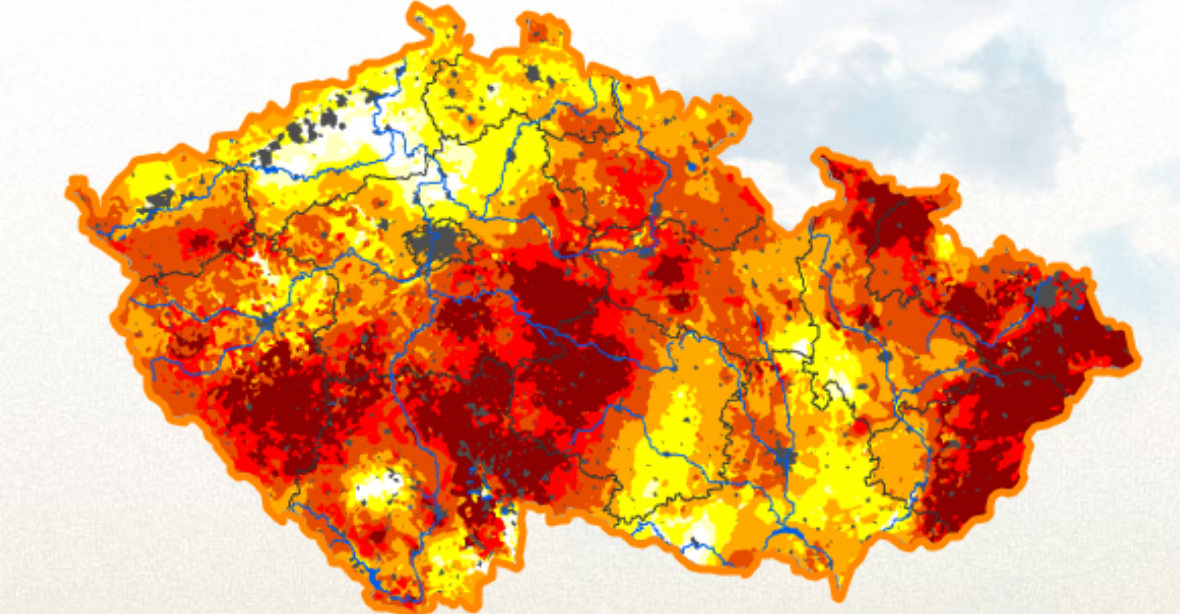 Česko na suchu: Podívejte se na podrobné mapy, zachycující katastrofální situaci