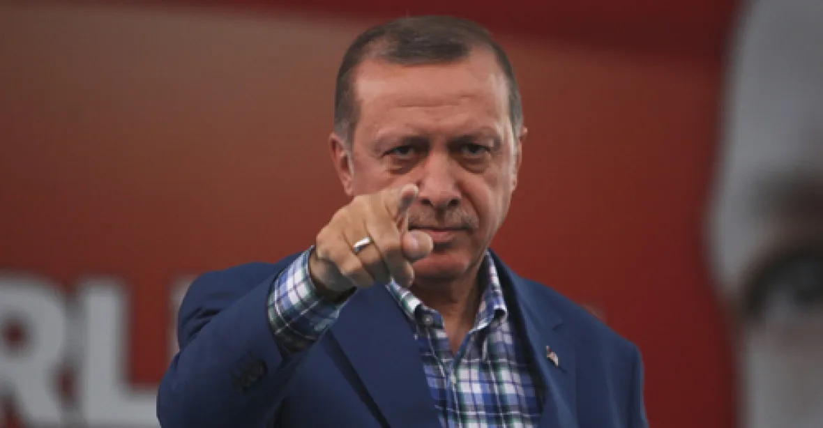 Evropské země propadly ve zkoušce demokracie, hřímal Erdogan v Sarajevu