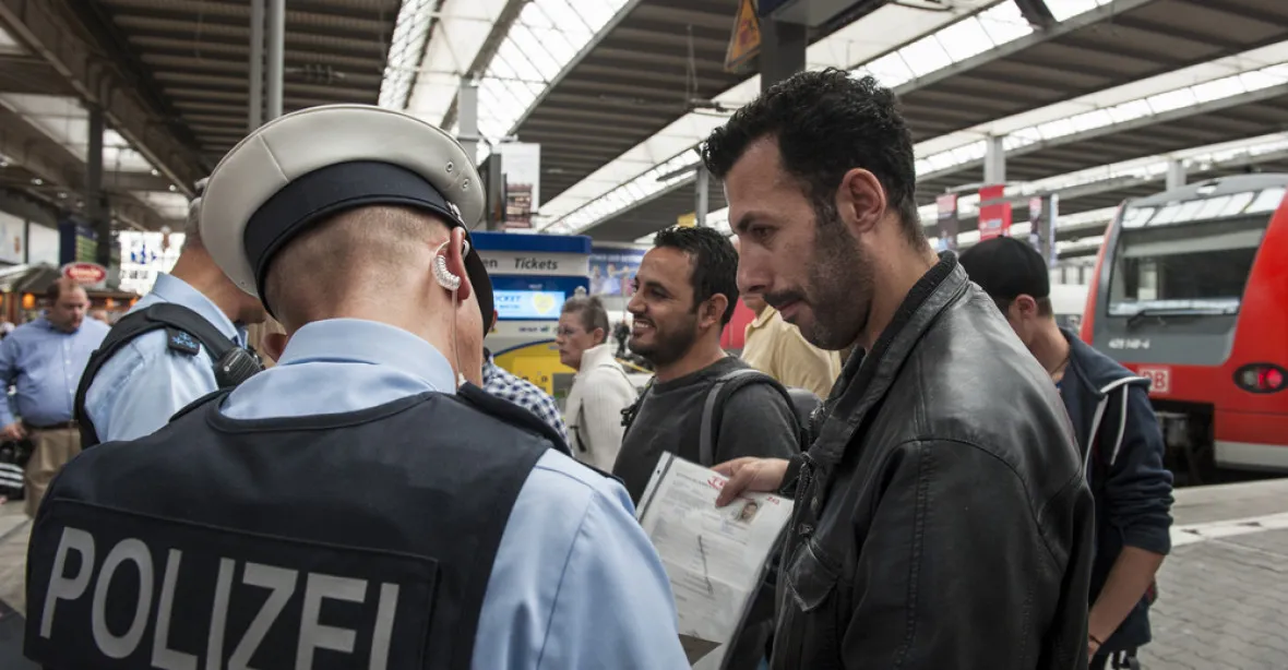Téměř polovina pokusů o vyhoštění migrantů z Německa selže