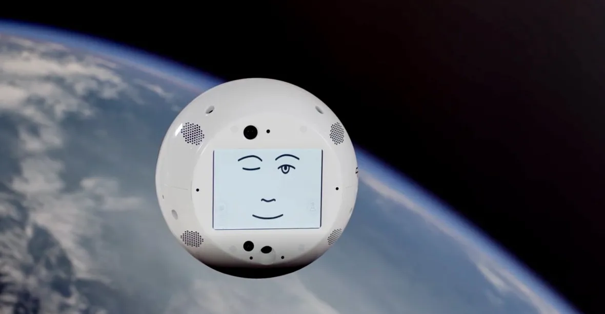 Astronautům pomůže poletující robot s animovaným obličejem, který mluví