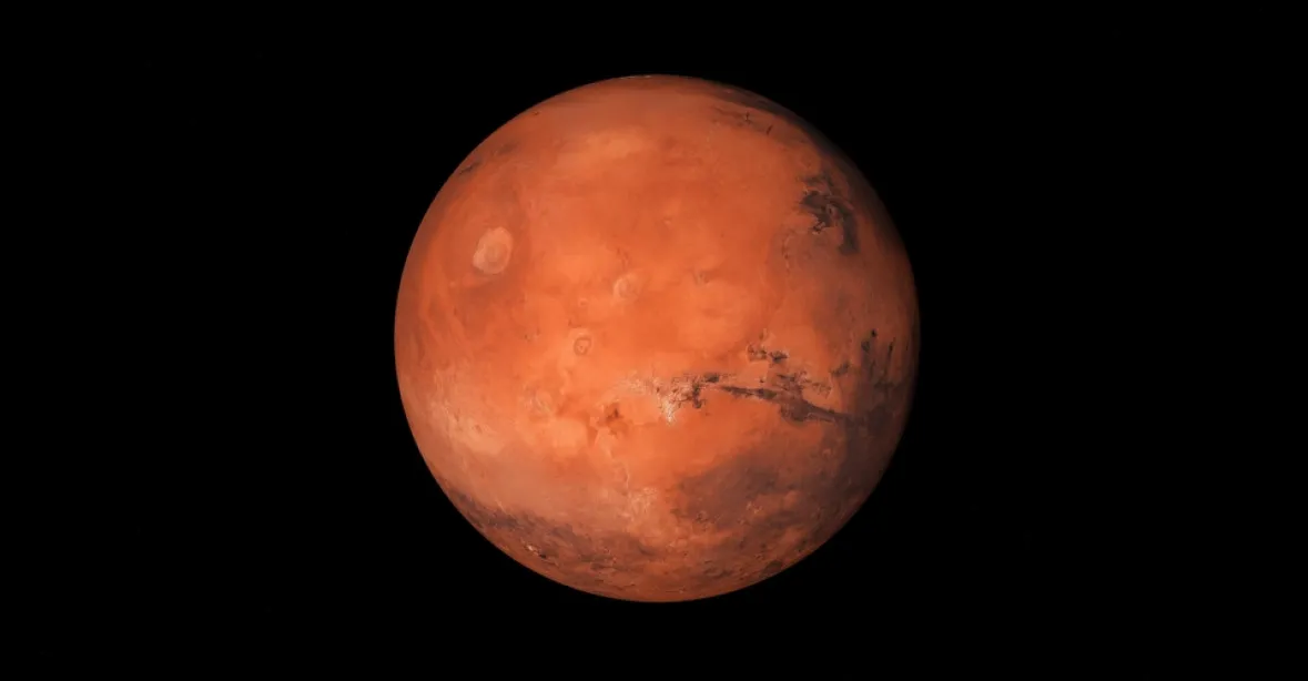 Vědci našli na Marsu celé jezero plné vody v tekutém skupenství