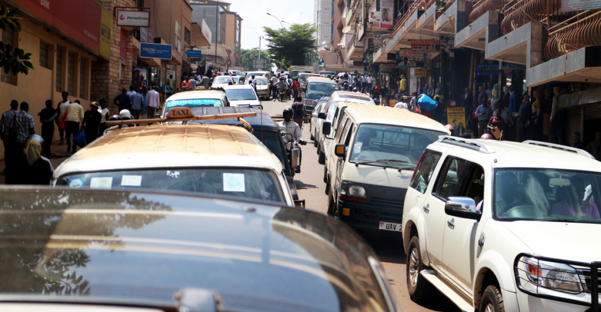 Ovzduší v Africe otravují i desítky let staré automobily dovážené z vyspělých zemí