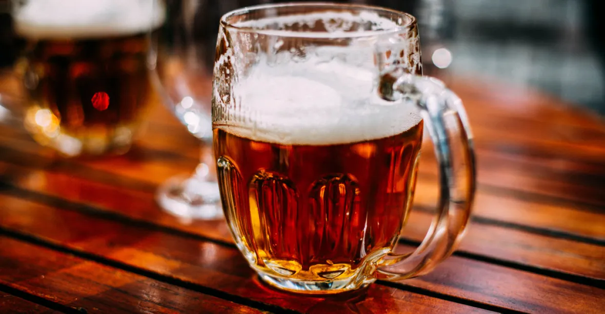 Prazdroj zvyšuje ceny piva, hlavně ležáků, půllitr Pilsner Urquell podraží o 1,50 Kč