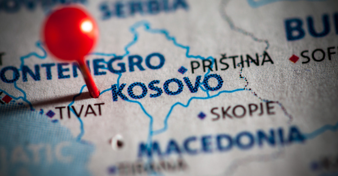 Plán výměny území mezi Srbskem a Kosovem zatím krachuje. Napětí se zvyšuje