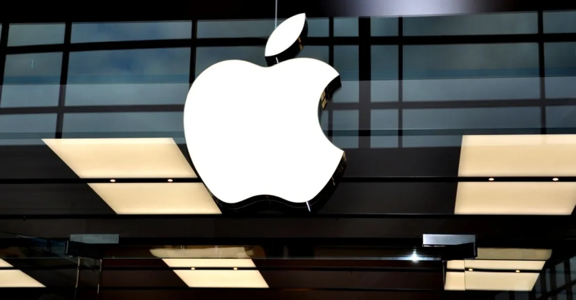 Apple vs. Trump: Cla poškodí naši firmu i americké spotřebitele