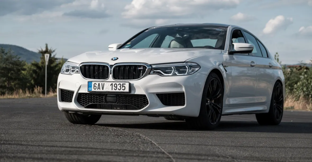 BMW M5: Nejlepší supersedan?
