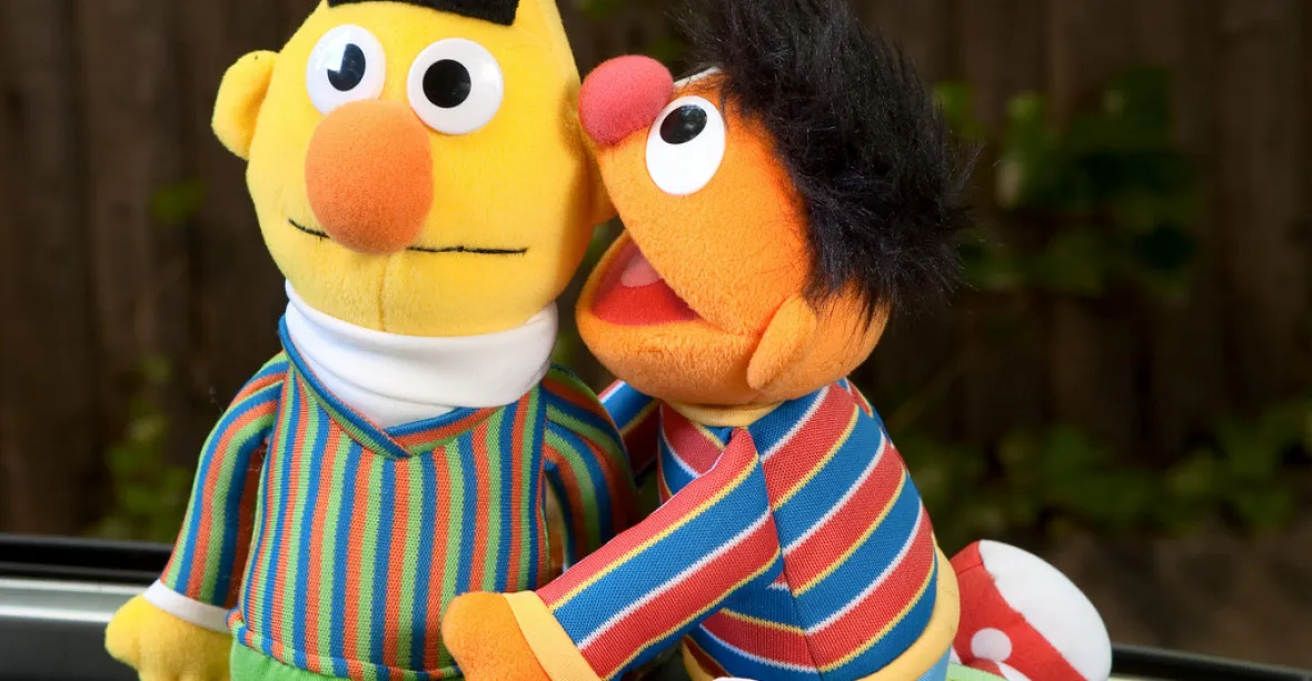 Jsou Bert a Ernie homosexuálové? Tvůrce slavného pořadu po letech prozradil pravdu