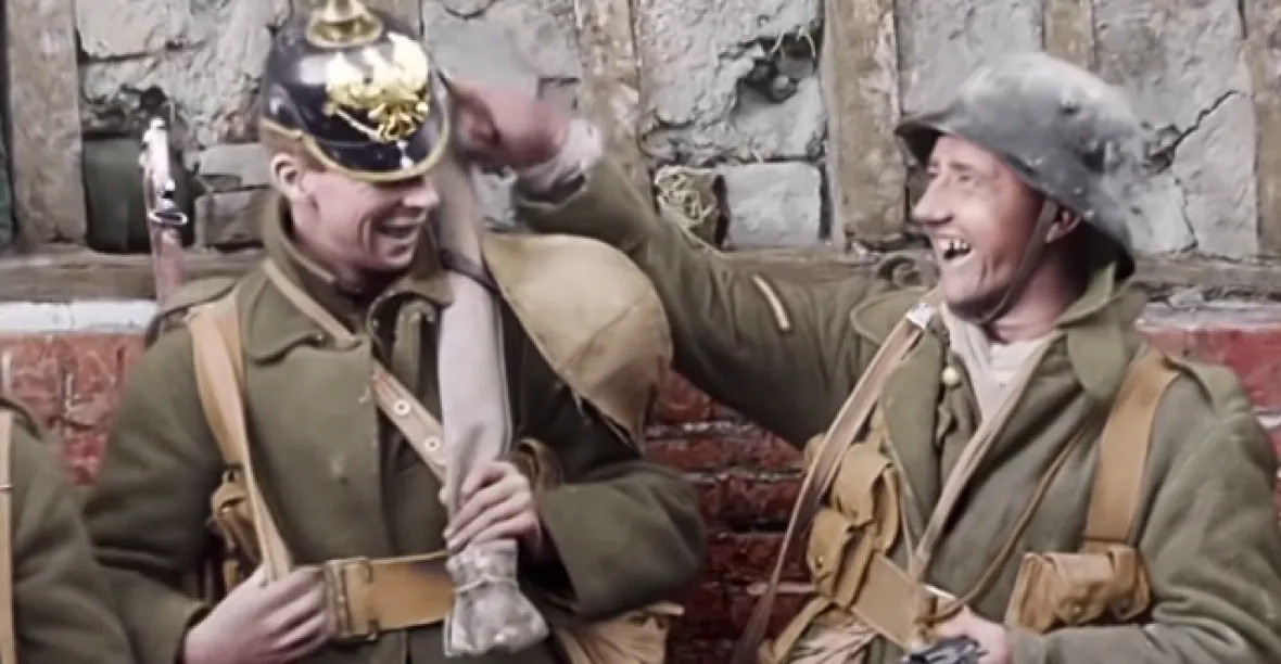 VIDEO: První světová válka jinak. Slavný Peter Jackson ukázal realitu pohledem vojáků