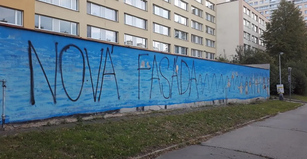 Vandal zničil velkoformátové graffiti Kurta Gebauera v pražských Bohnicích