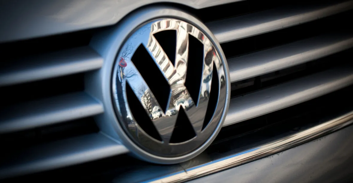 Nová éra elektromobilů? Volkswagen plánuje ukončit prodej aut se spalovacími motory