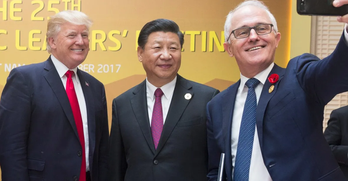 Trump hlásí pokrok v obchodních jednáních s Číňany. Rovněž Peking vyjadřuje spokojenost