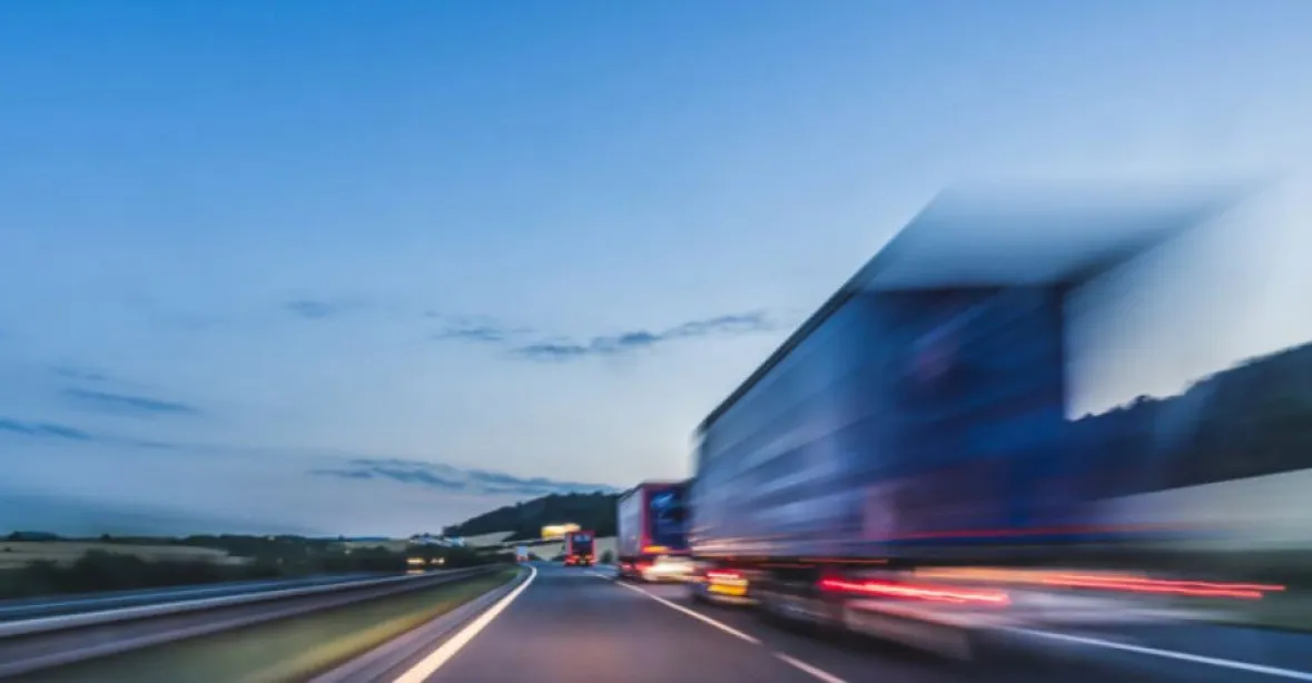V Německu se od 1. ledna zvyšuje mýtné pro nákladní auta. Kamiony na elektřinu a plyn zdarma