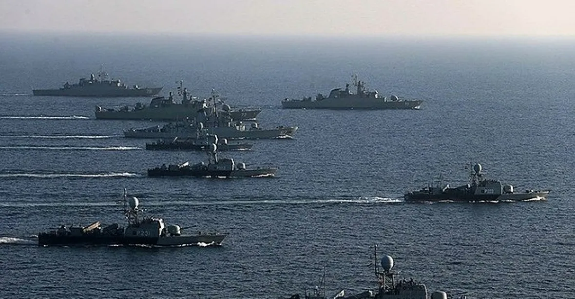 Írán ukazuje své ambice. Vypraví bojové námořnictvo do Atlantiku