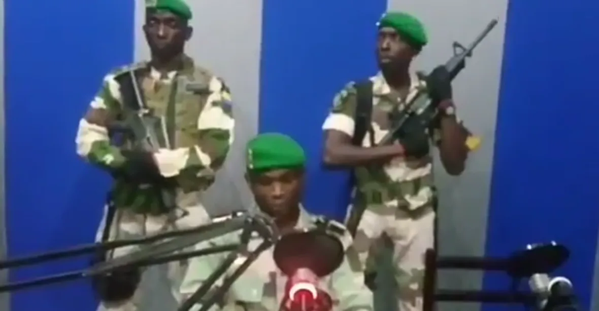 Pokus o státní převrat v Gabonu. Vláda část povstalců zatkla