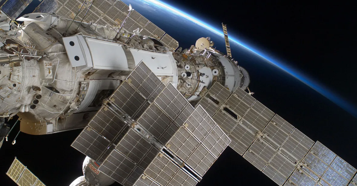 Část zařízení ruského modulu ISS je v kritickém stavu. Přístroje jsou po záruce