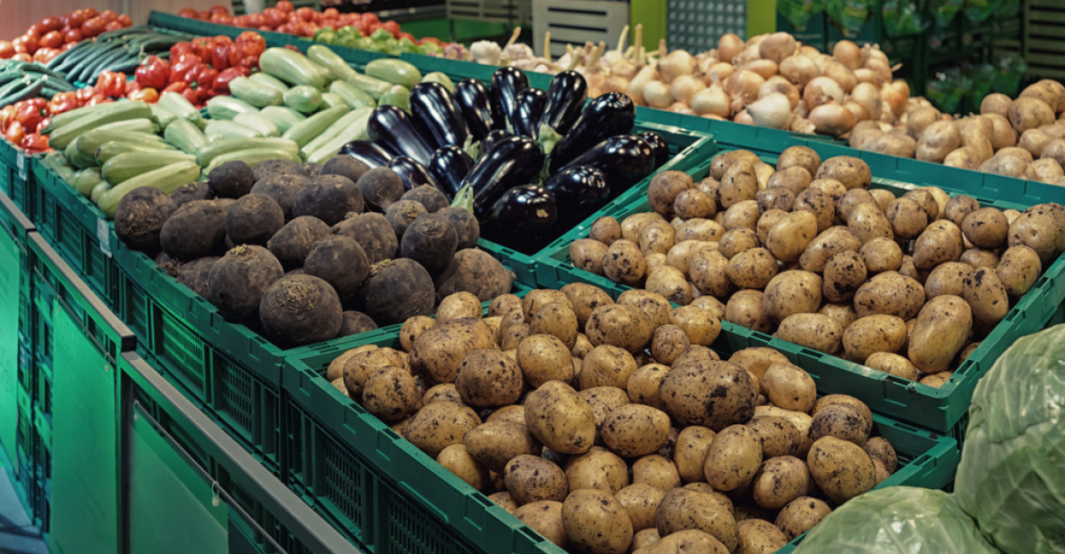 Cena brambor a cibule jde prudce nahoru, kvůli špatnému počasí jich má Evropa nedostatek