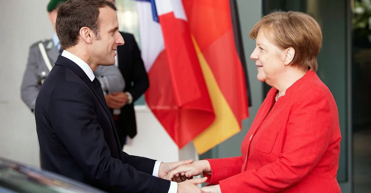 Z Německa a Francie vznikne superstát. Merkelová s Macronem podepíší překvapivou smlouvu