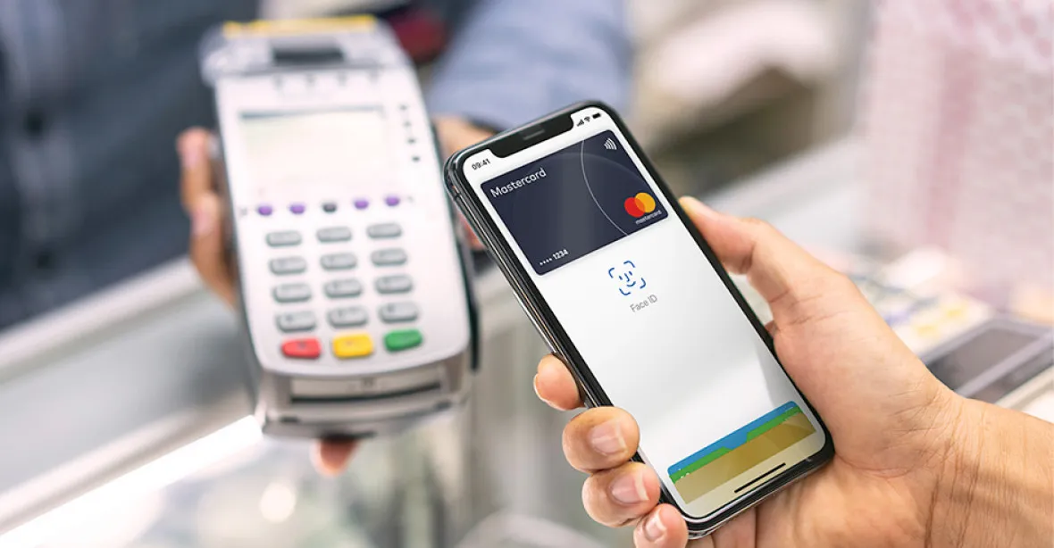 Držitelé karet Mastercard platí jednoduše a bezpečně pomocí služby Apple Pay