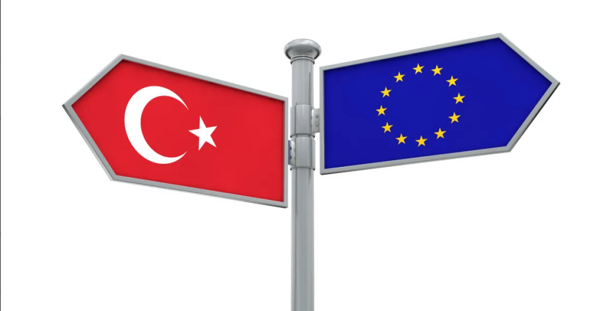 Ankara kritizuje návrh na pozastavení přístupových jednání s EU. Členství v EU je pro ni priorita