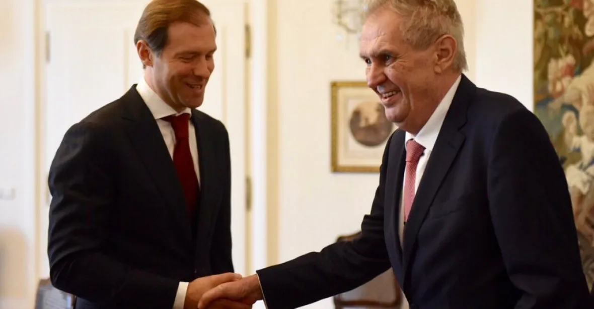 Zeman přijal ruskou ministerskou delegaci. Ocenil obchodní výměnu, pochvaloval si investici v Prostějově