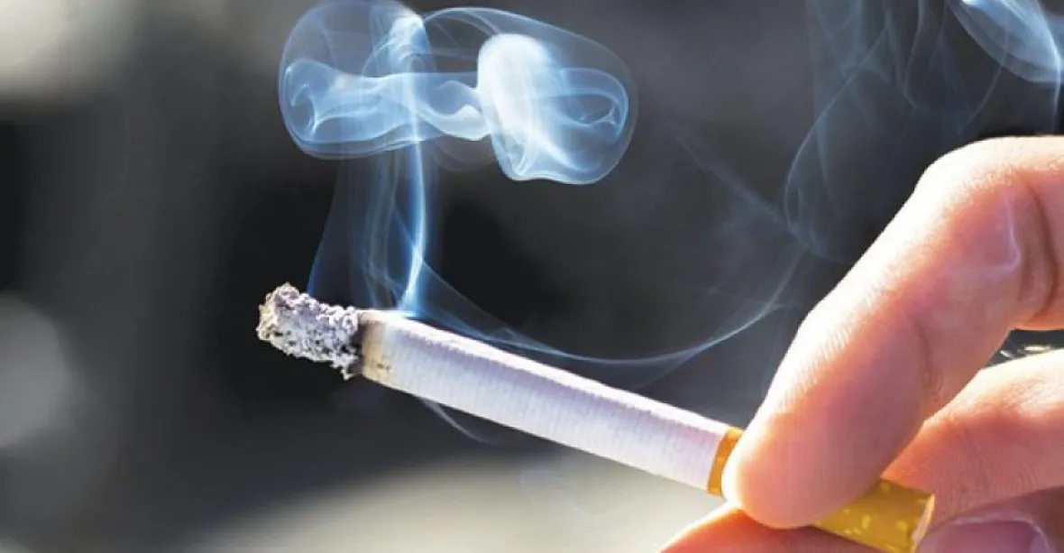 Cigarety mohou zdražit až o 13 korun. Stát chce zvýšit daně u tabáku, lihu a hazardu