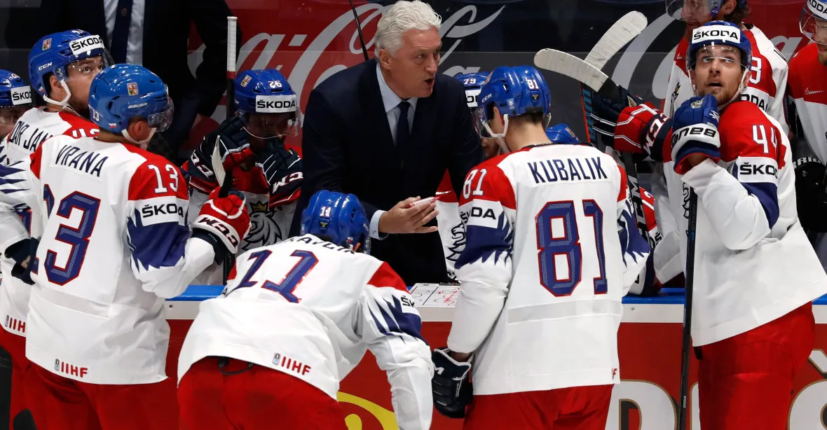 Češi na hokejovém šampionátu poprvé prohráli. Proti Rusku trefovali pouze tyčky