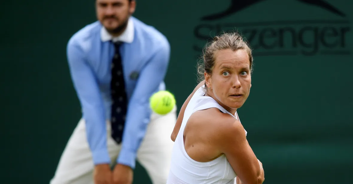 Strýcová a Muchová jsou ve čtvrtfinále Wimbledonu, Kvitová ale vypadla