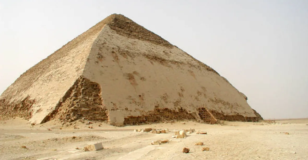 Egypt poprvé otevřel přes 4600 let starou pyramidu poblíž Káhiry