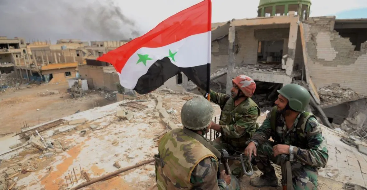Syrská armáda sebrala Asadovým odpůrcům klíčové město v provincii Idlib