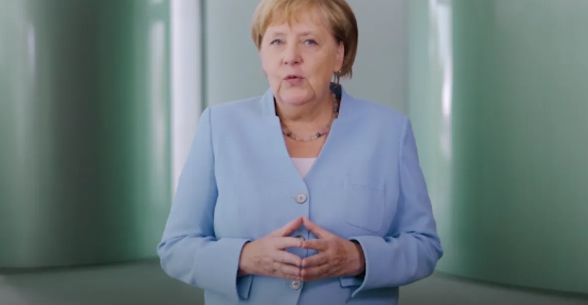 Merkelová děkovala Maďarsku za přínos k německé jednotě. Zmínila i Československo