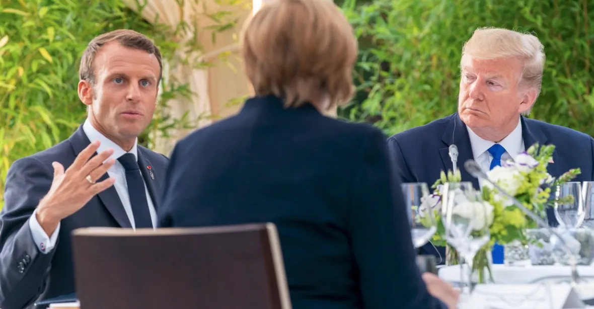 Na návštěvě u Macrona jednají lídři G-7 o Íránu, obchodních válkách i klimatu