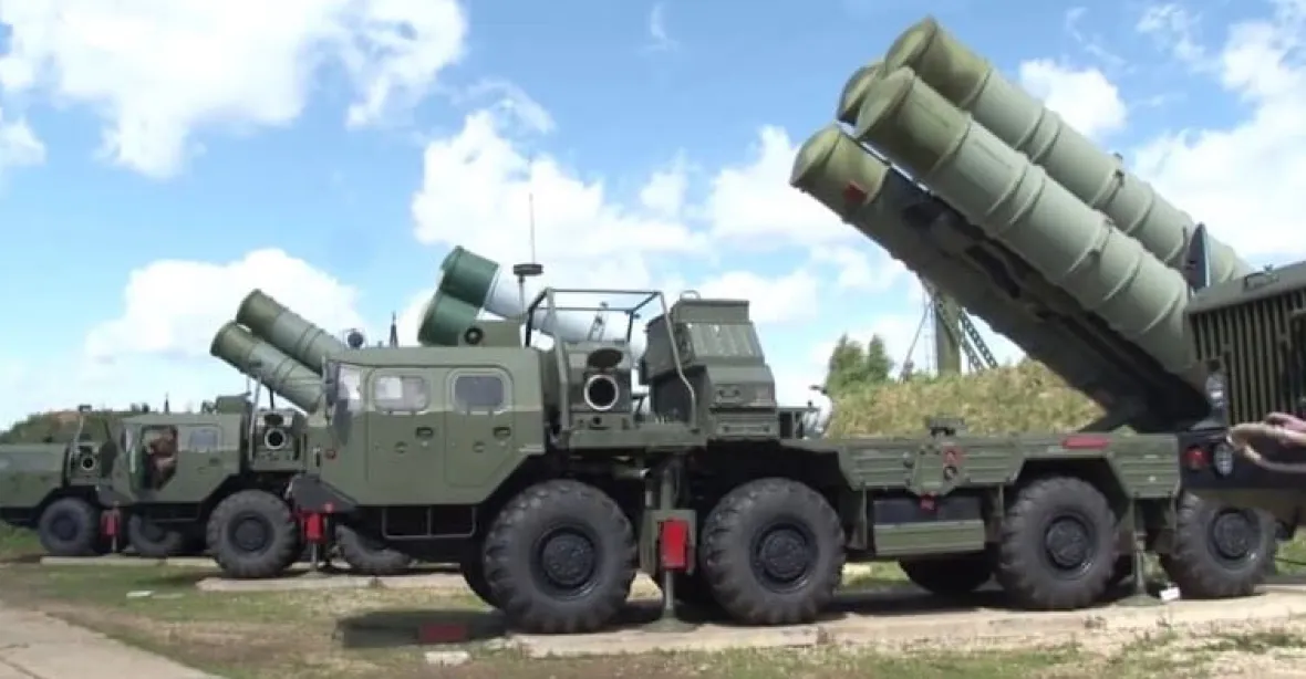 Ruská armáda testovala v Sýrii její nejnovější protiraketový systém S-500