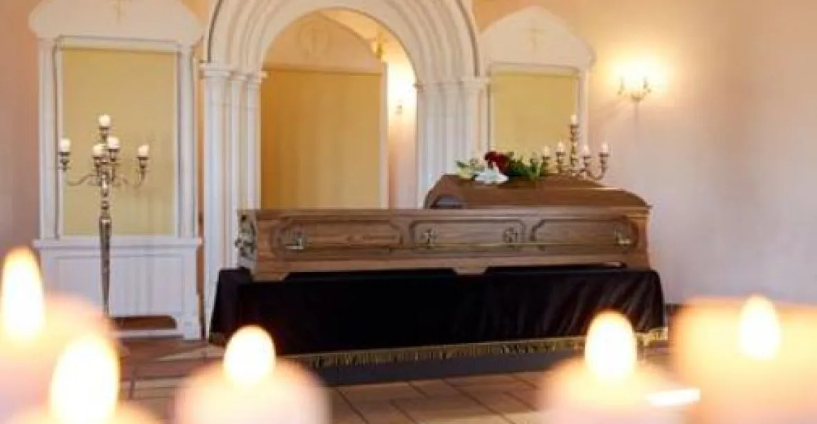 Řecko má první krematorium i přes protesty pravoslavné církve. Dle ní je tělo chrám Ducha svatého